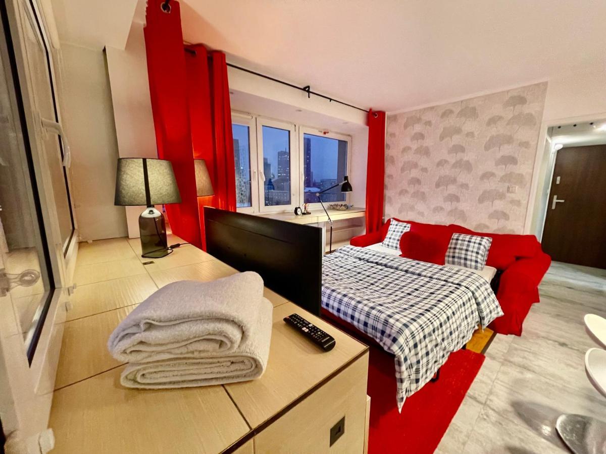 Love Metro Wifi 300Mbs 65'Tv Netflix Hbo Appletv+ Warsawa Bagian luar foto